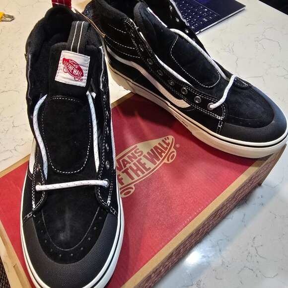 Vans Sk8-Hi Mte-2 Mens Shoes Black True White VN0007NK6BT MENS 10 NEW - Picture 2 of 11